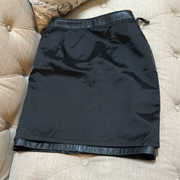 apostrophe leather skirt size 4 - Picture 5 of 6